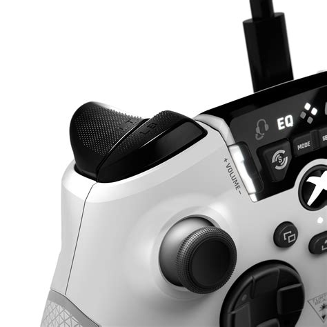 Turtle Beach Recon Wired Gaming Controller White Xbox Series X