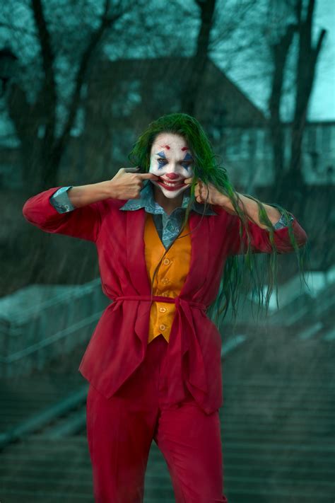 Джокер фемверсия Joker 2019 Badass Halloween Costumes Costumes For