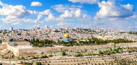 8,996,011 likes · 56,933 talking about this. أهمية القدس - موضوع