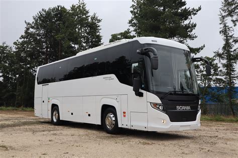 Test Drive Mid Sized 109m Scania Touring Routeone