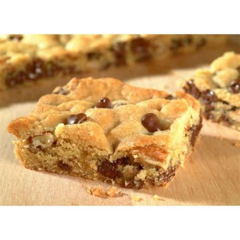 Yummy toll house bars | Recipe in 2020 | Chocolate chip ...