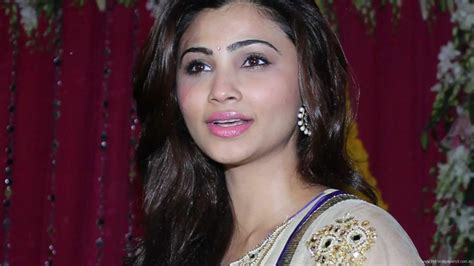 Daisy Shah HD Wallpapers Movie HD Wallpapers