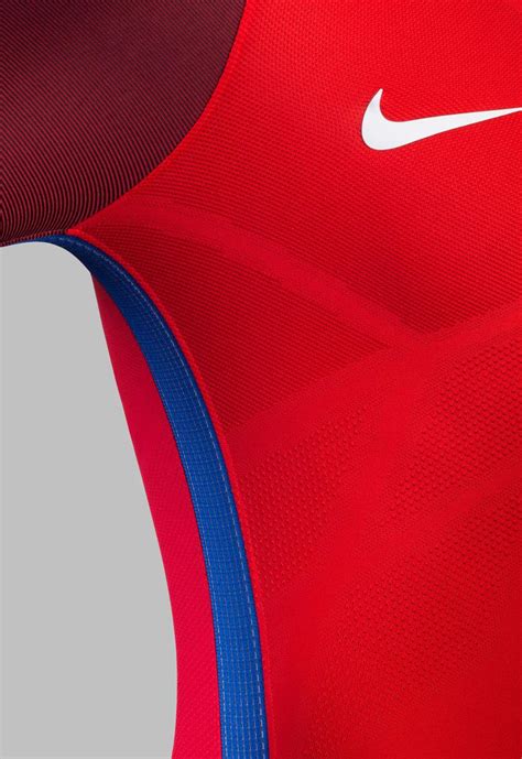 Die em steht vor der tür, alle teams haben mittlerweile ihre trikots präsentiert. England EM 2016 Auswärts-Trikot veröffentlicht - Nur Fussball