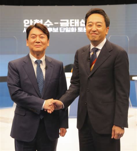 공동선대위원장 수락한 금태섭.집권 세력 오만과 독주, 견제해야 한다 밝혀. '안철수, 자신감 부족인 듯' TV토론 평가한 황교익 '방송 출연으로 ...