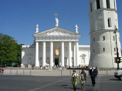 Fun things to do in Vilnius - Snarky Nomad