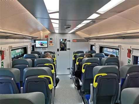 Pociąg Hybrydowy Newagu Zaprezentowany Na Trako 2019 Transport I