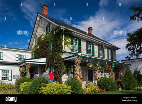 Usa Pennsylvania Pennsylvania Dutch Country Lancaster Amish Farm And House Museum Amish