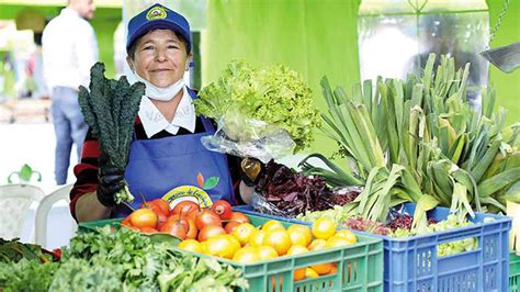 Bogotá Sede De Cuatro Mercados Campesinos Elsiaradio Sistema