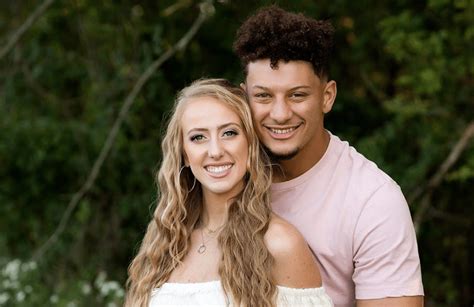 Chiefs QB Patrick Mahomes Fiancée Brittany Matthews Are Expecting Their First Child Kansas