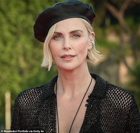 Charlize Theron 48 DENIES Getting A Facelift As She Reacts To Fans