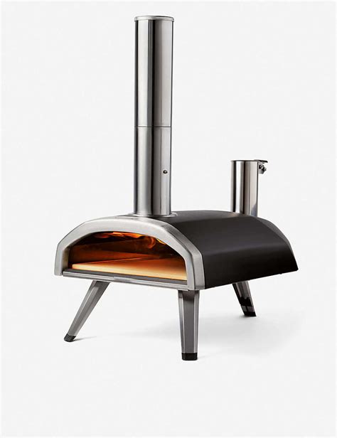 Ooni Fyra Portable Wood Fired Outdoor Pizza Oven