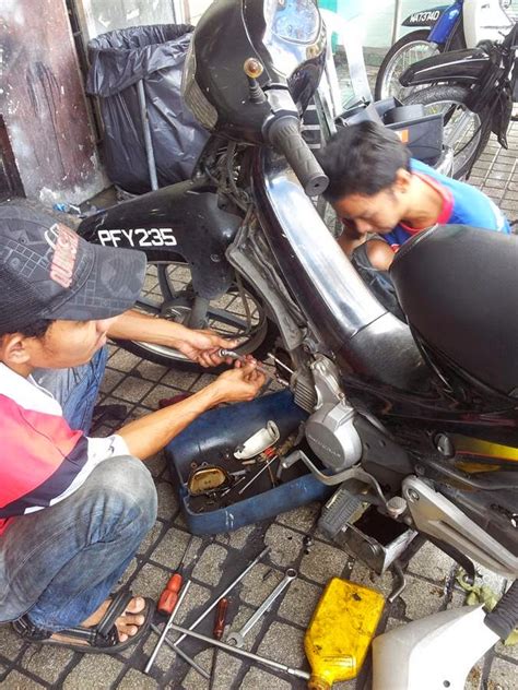 Tukar clutch plate dan bearing auto. DAUS REDSCARZ: Pentingnya Minyak Hitam Kenderaan | Kriss ...