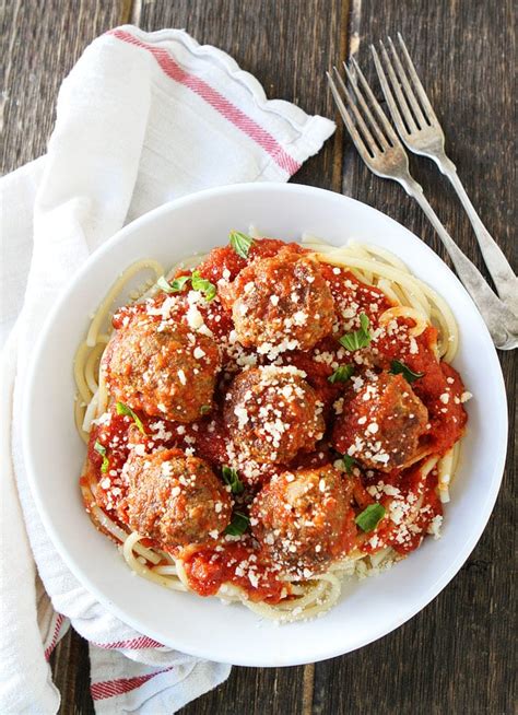 This one comes together in about 15 minutes and is the perfect accompaniment to the big garlicky meatballs. Spaghetti and Meatballs Recipe | Two Peas & Their Pod