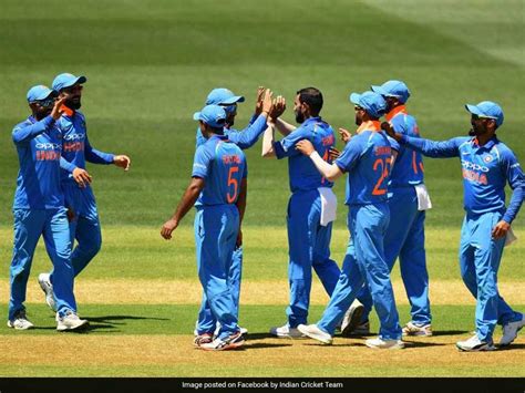 India Vs Australia Live Score 3rd Odi Virat Kohli Opts To Bowl In