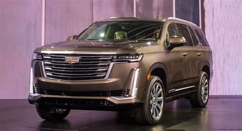 2021 Cadillac Escalade Embraces Luxury And Tech To Distance Itself From