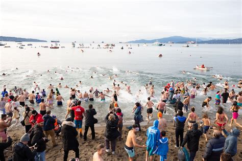 Vancouver Polar Bear Swim 2020 Lifevancouver カナダ・バンクーバー現地情報