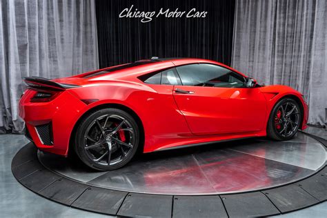 Used 2017 acura nsx coupe **msrp $200,500 only 6k miles** for sale