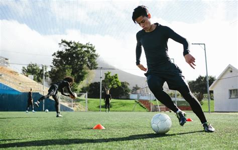 How Professional Soccer Players Train On And Off The Field