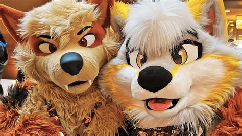 CUTE FURSUITS THAT MADE ME BLUSH Fursuit Friday Review YouTube
