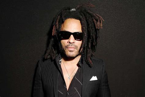 Lenny Kravitz Rings In The New Year By Baring His Butt In Cheeky