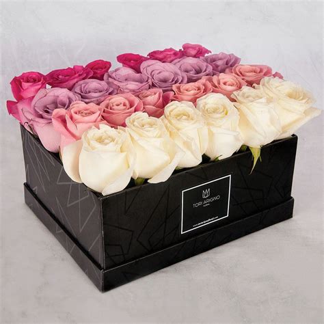 Rainbow Box Roses Omb Box Roses Diy T Box Flower Arrangements