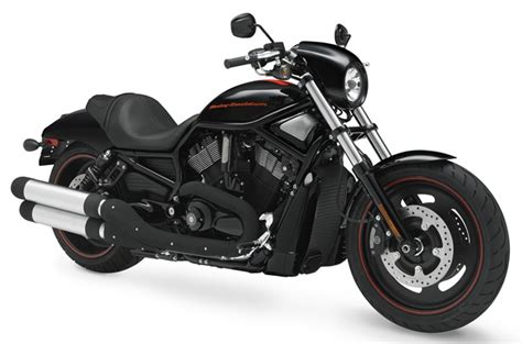 Harley davidson has made their way to indian market after passing through the emission norms of the land and bearing the tariffs imposed on their the brand is currently selling bikes of softail, sportster, dyna and vrsc model families in india. Harley-Davidson Rolls Out 12 Motorcycles Models At Auto ...