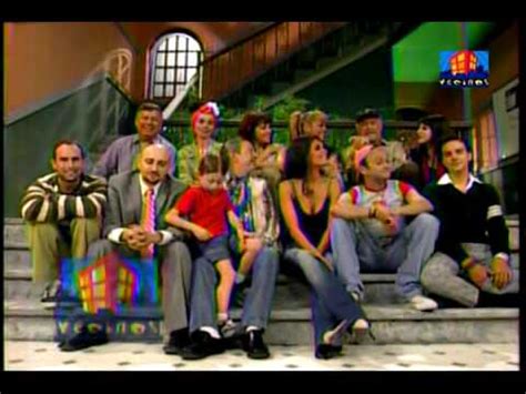 Una nueva temporada de 'vecinos' ya se está cocinando, las aventuras de los inquilinos del edificio están por llegar a la pantalla chica. Vecinos - Primer Aniversario (1) - YouTube