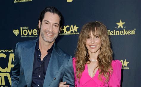 Lucifers Tom Ellis Makes Rare Red Carpet Appearance With Wife Meaghan