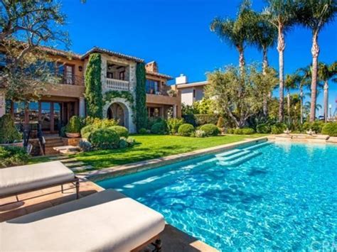 30 Million Newport Beach Mansion Backyard Envy Ca Wow Houses