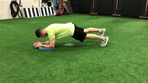 Elbow Plank With Toe Lift Youtube