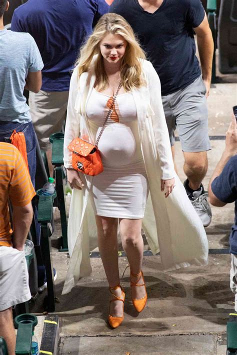 Kate Upton Pregnant Belly Pregnantbelly