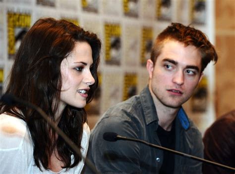Weirdland Comic Con 2011 Robert Pattinson And Kristen Stewart Talk ‘breaking Dawn’ Sex Scene