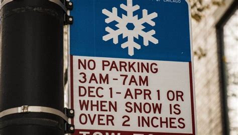 Chicagos Winter Overnight Parking Ban Returns Friday