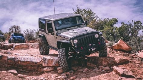 Serious Off Roaders Dont Waste Money On The Jeep Wrangler Rubicon
