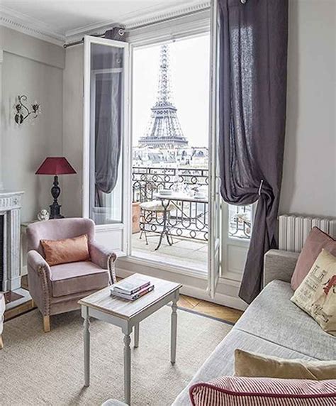 111 Beautiful Parisian Chic Apartment Decor Ideas With Images Chic