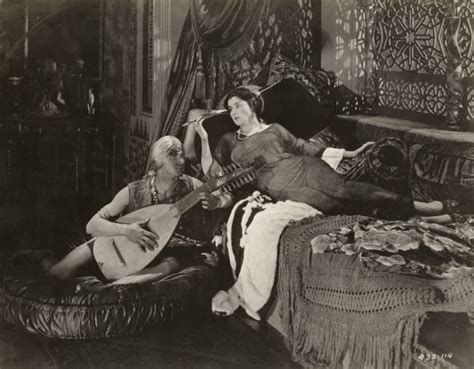 Pin By Raeder Lomax On 1920s Movies Follies Radio Sports Speakeasies