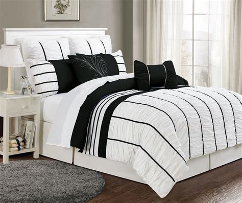 Get Alluring Visage By Displaying A White Comforter Sets King Homesfeed