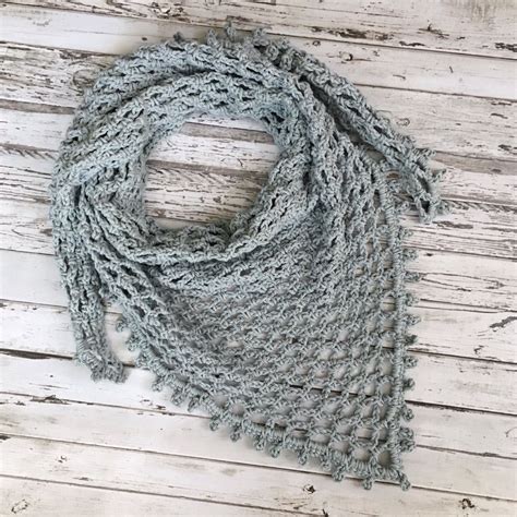 crochet triangle scarf pattern spring scarf tutorial etsy
