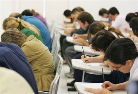Contudo, 2022 é um ano totalmente atípico, como sabemos, estamos no meio de uma pandemia mundial e isso mudou muitas coisas, inclusive inicialmente, a ideia era manter as datas de inscrição e as datas para realização do exame, lembrando que esse ano começa a aplicação do enem digital. RESULTADO ENEM 2022 → Consulta, Quando Sai, Nota do Enem
