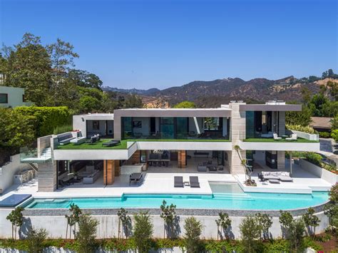 Avry Shadow Hill Leicht Los Angeles Modern Mansion Luxury Homes