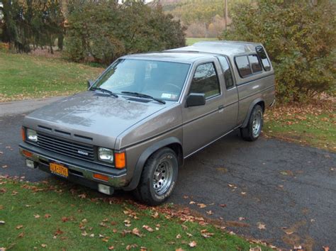 1986 Nissan D 21 Hardbody Pickup Fully Loaded Extended King Cab Se 30