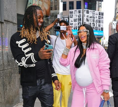 Cardi B Gives Birth Welcomes Second Child With Offset