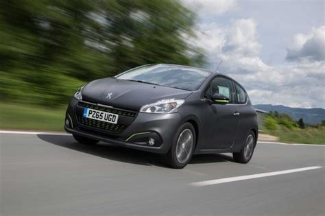 Peugeot 208 Wins Real World 2015 Mpg Marathon With Best Mpg And Second