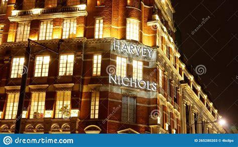 Harvey Nichols Store In London Knightsbridge London Uk December 20