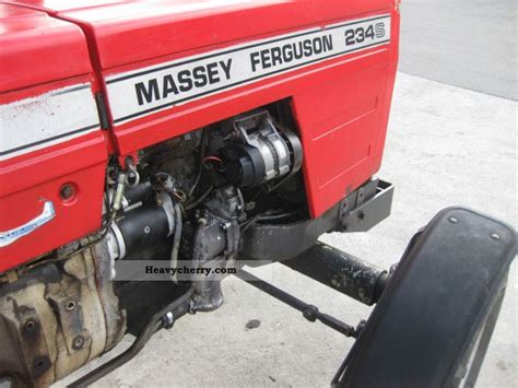 Massey Ferguson 234S 1984 Agricultural Tractor Photo and Specs