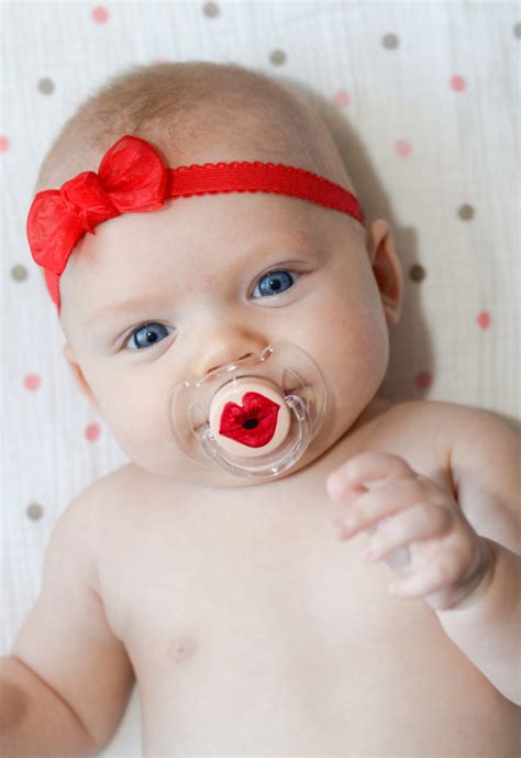 Must Have Pacifiers For Your Baby