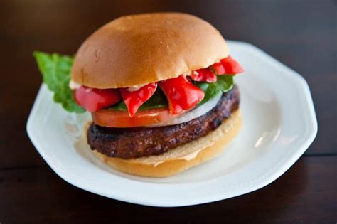 Eclectic Recipes Chorizo Burgers With Johnsonville Eclectic Recipes