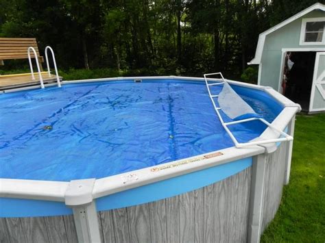 Dependable protection for pool covers: Solar cover reels innovations? | Solar cover, Solar pool cover, Diy pool