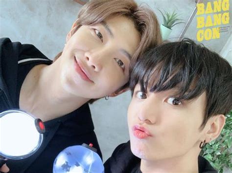 Maybe you would like to learn more about one of these? 9 Hal Menarik Jungkook BTS, dari Trainee Hingga 8 Tahun Bersama BTS