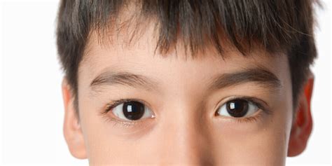 眼科医が教える、子どもの目の成長＆異常早期発見のポイント Aigan Style（メガネ・めがね）